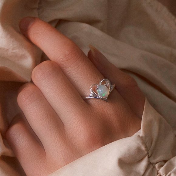 Silver Heart Opal Ring, Real Sterling Silver Stamped 925, Size 8 - Picture 1 of 10